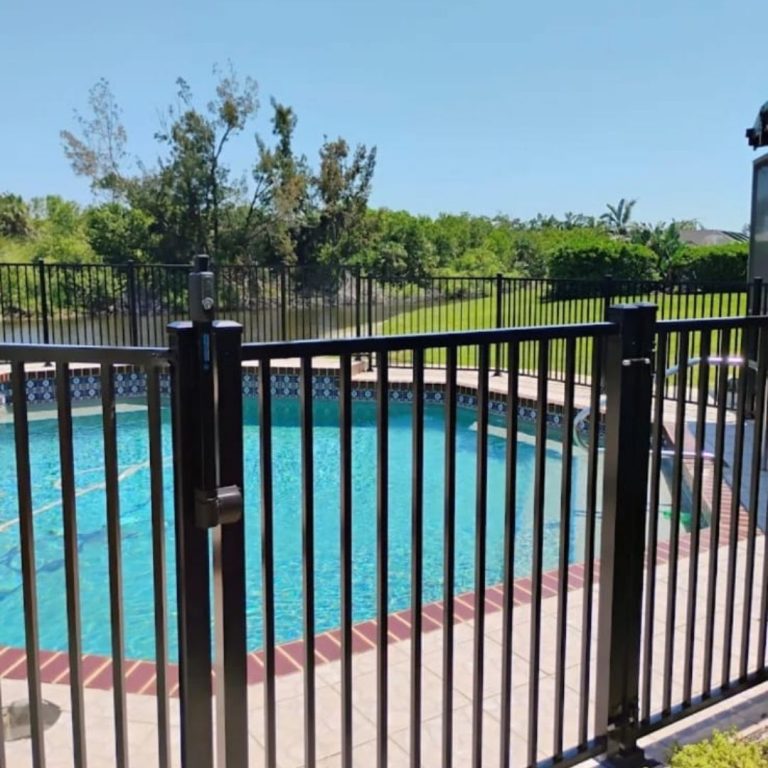 hefe fence gallery best fencing florida sarasota Charlotte County Naples34