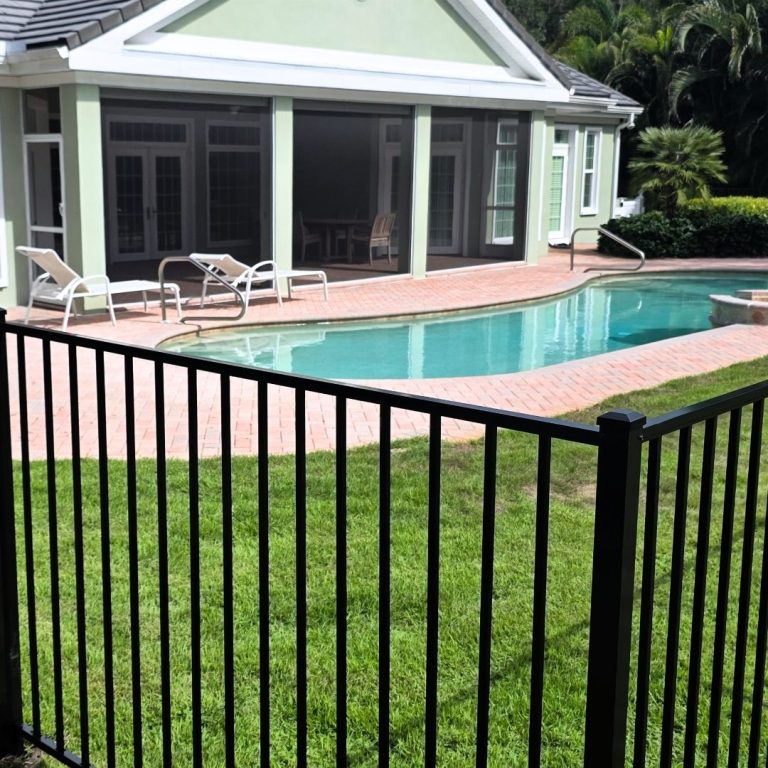 hefe fence gallery best fencing florida sarasota Charlotte County Naples5