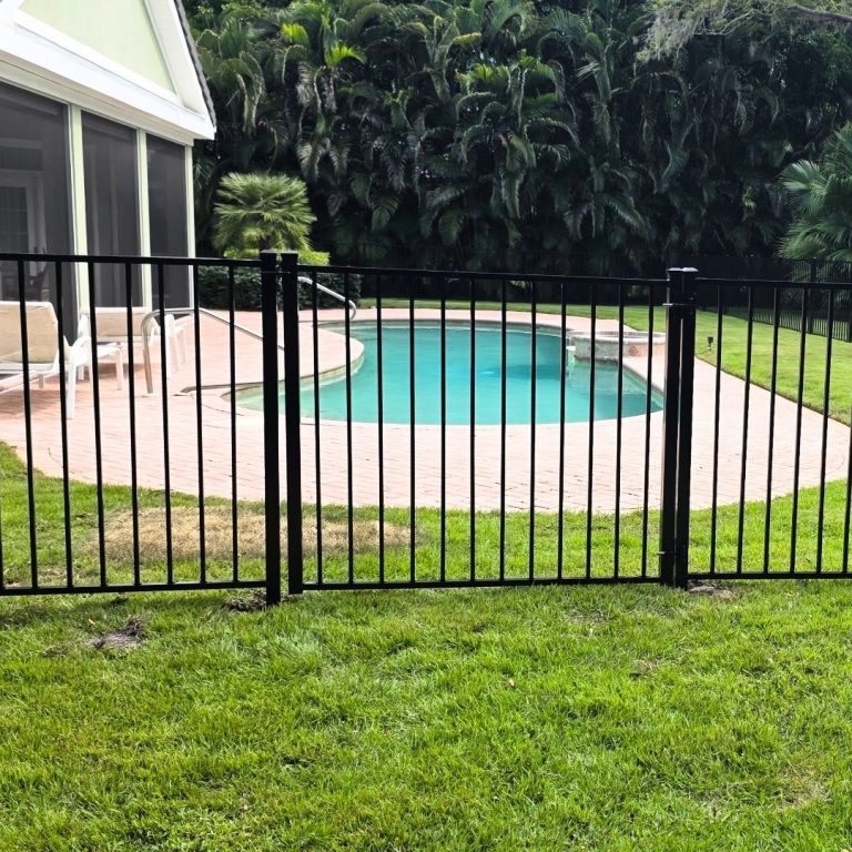 hefe fence gallery best fencing florida sarasota Charlotte County Naples6